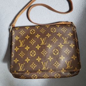 💢 Last Price  💢Authentic Louis Vuitton Musette Tango